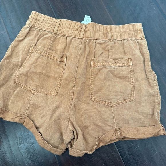 Joie Women's Tan Shorts 6 - Picture 3 of 4